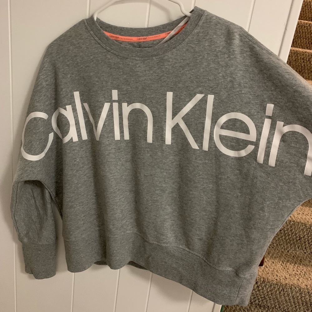 Calvin Klein short sweatshirt